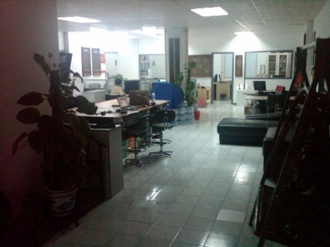Rrenovated office1